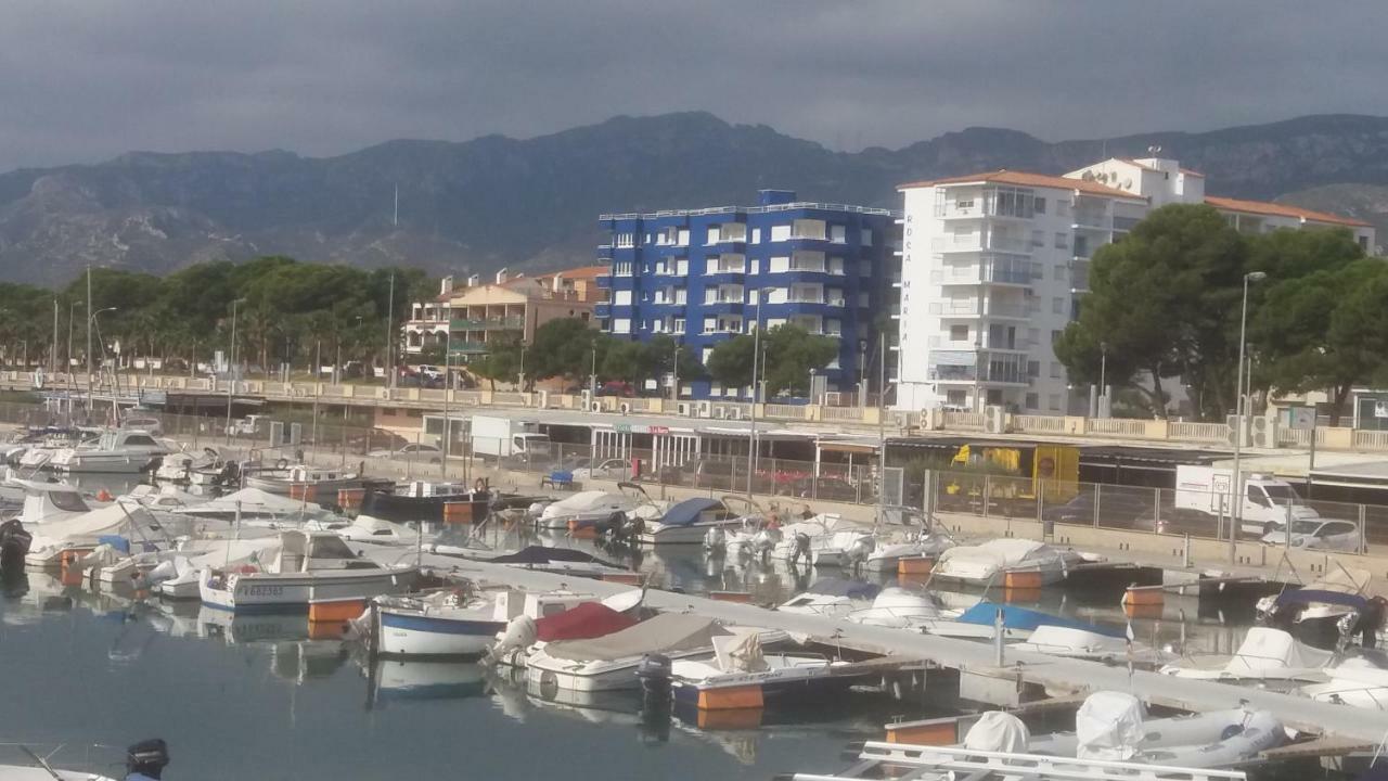 Apartamento primera línea de mar Hospitalet De L'Infant Exterior foto
