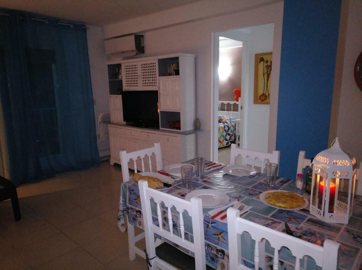 Apartamento primera línea de mar Hospitalet De L'Infant Exterior foto