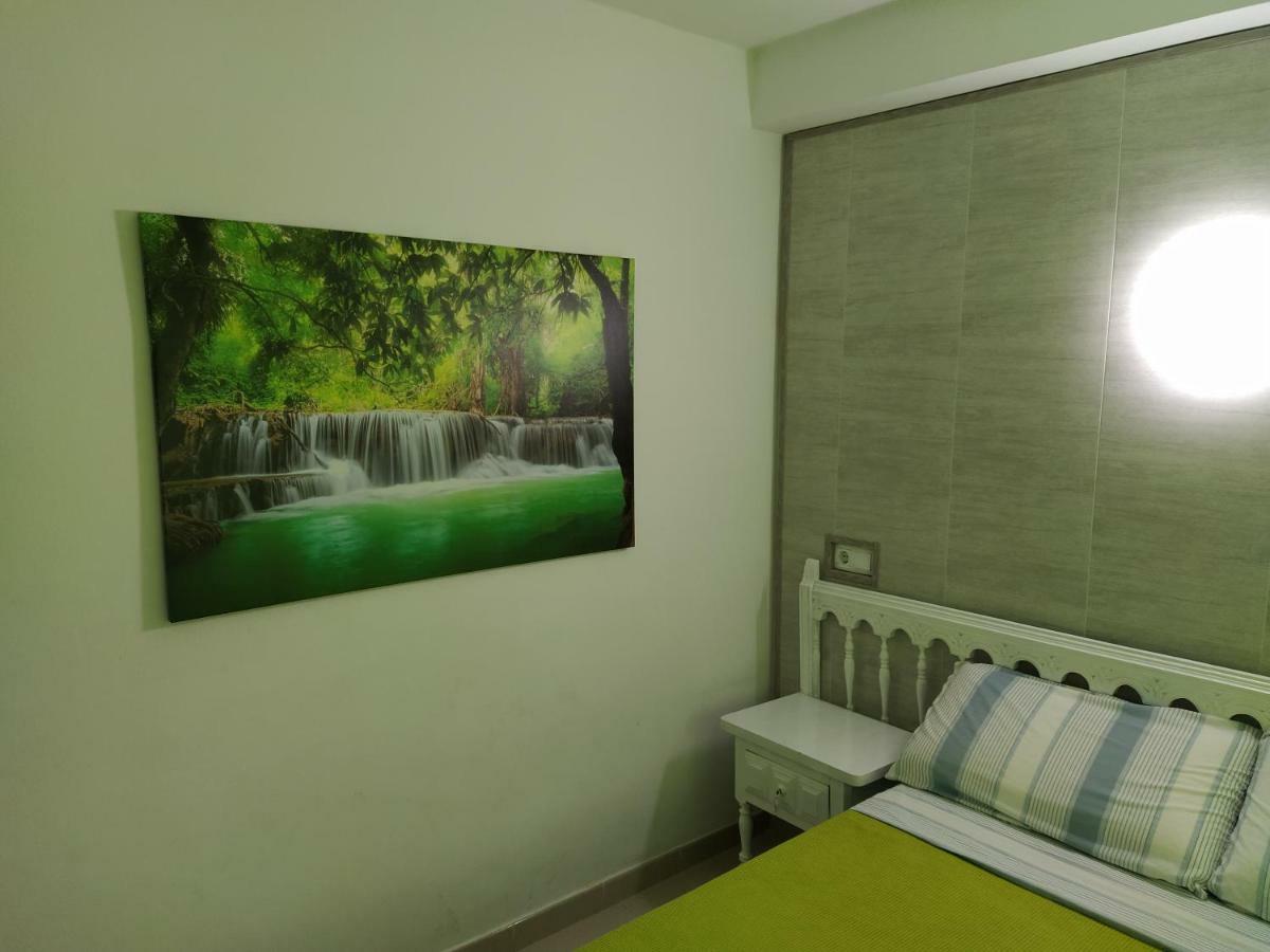 Apartamento primera línea de mar Hospitalet De L'Infant Exterior foto