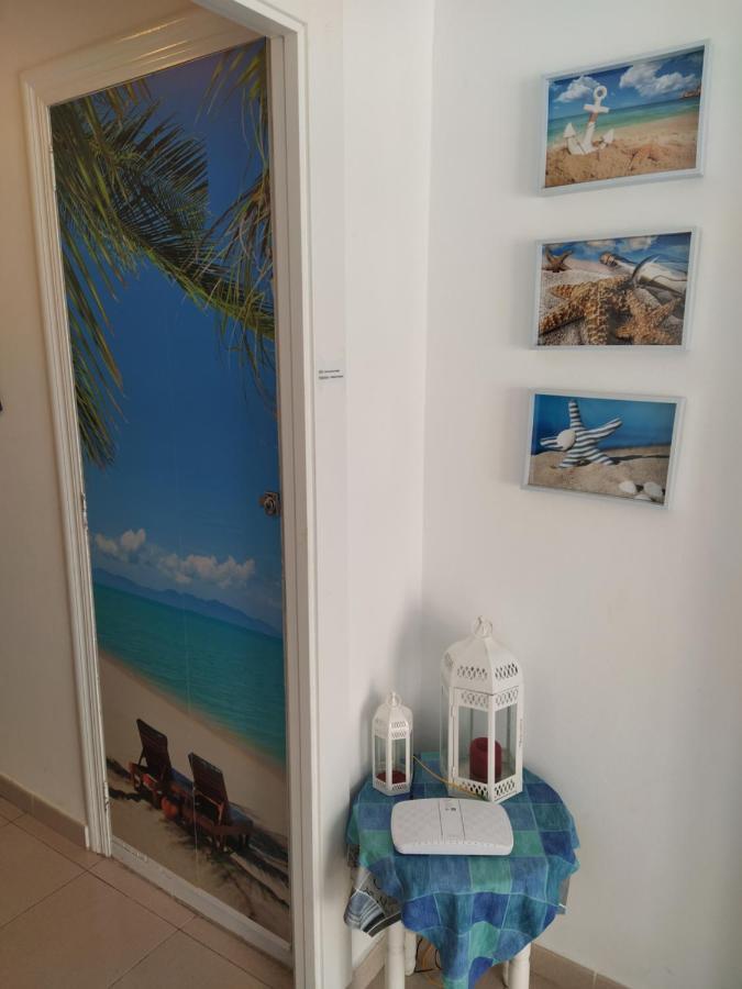 Apartamento primera línea de mar Hospitalet De L'Infant Exterior foto
